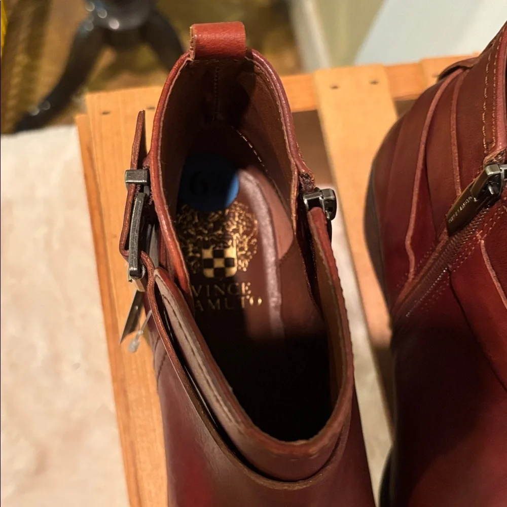 NWT Vince Camuto Brown Leather Ankle Boots Size 6 1/2 - Picture 4 of 7